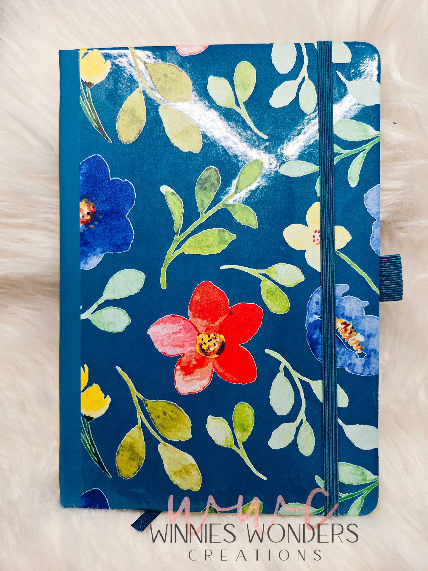 8.5 x 5.5 Notebook/Journal w/ Pen Holder