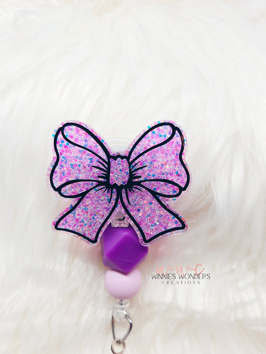 Bow Outline Badge Reel