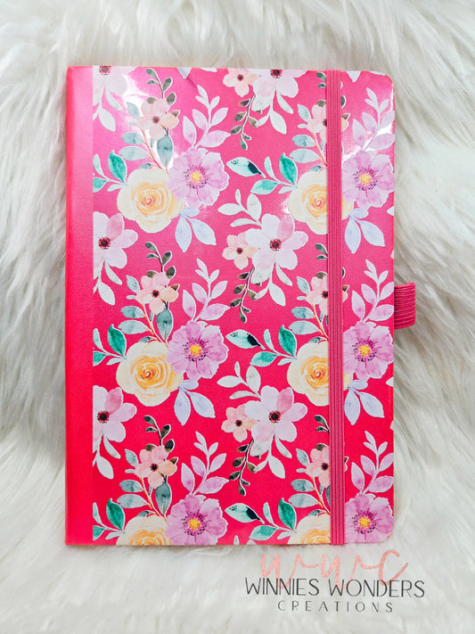 8.5 x 5.5 Notebook/Journal w/ Pen Holder