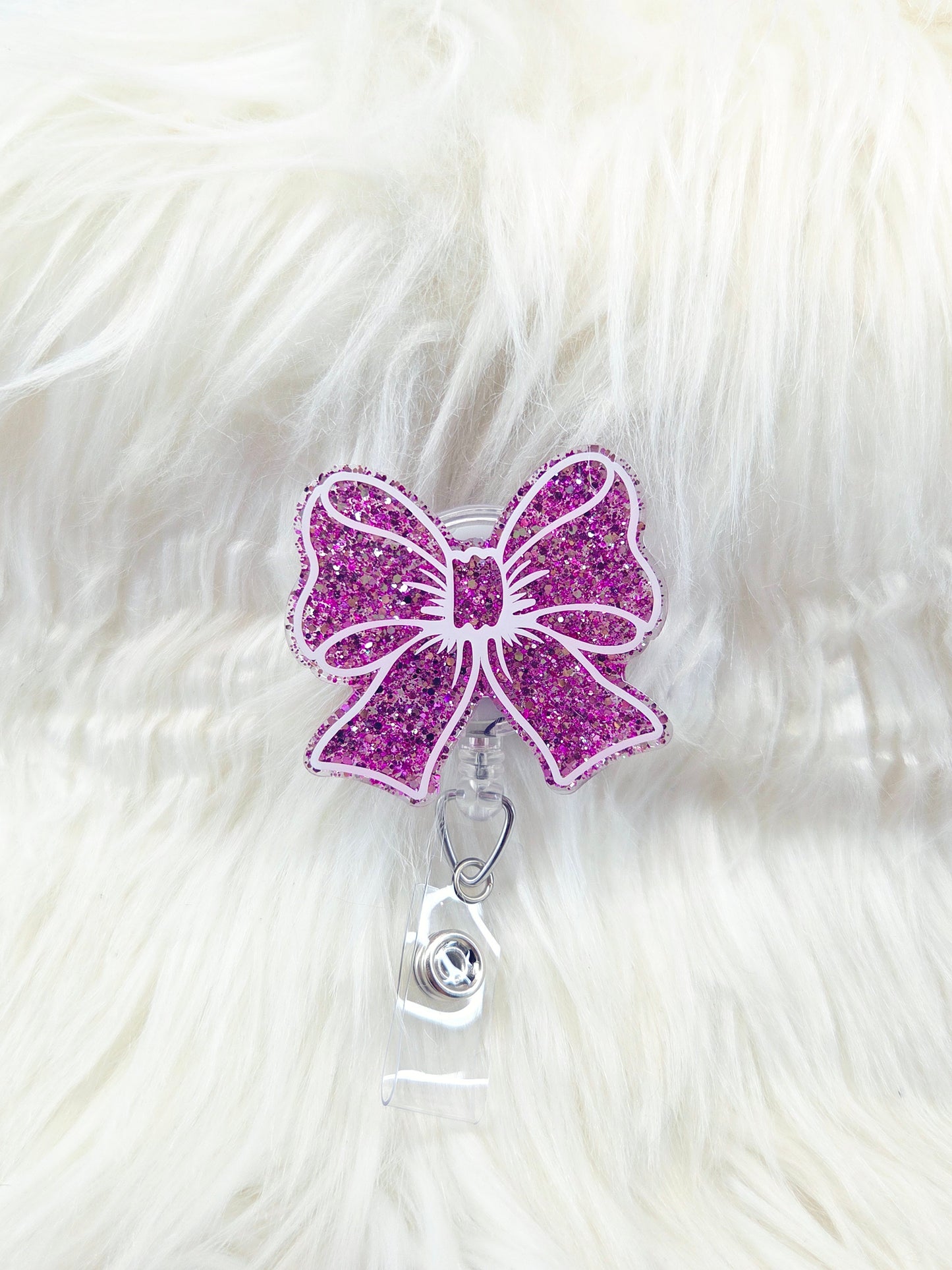 Bow Outline Badge Reel