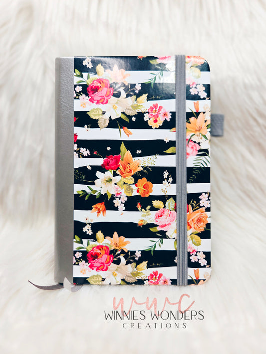 3.5 x 5.5 Notebook/Journal w/ Pen Holder