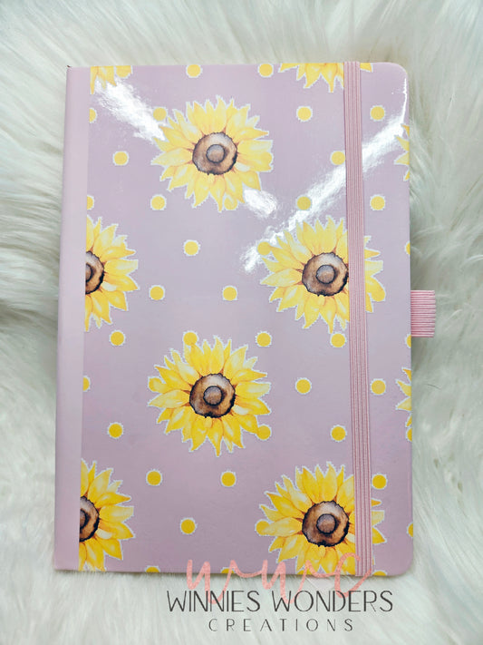 8.5 x 5.5 Notebook/Journal w/ Pen Holder