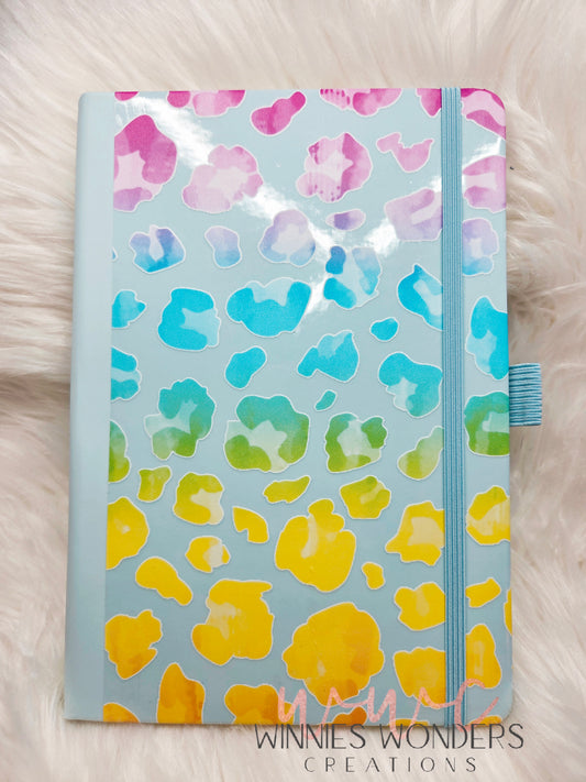 8.5 x 5.5 Notebook/Journal w/ Pen Holder