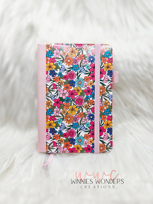 3.5 x 5.5 Notebook/Journal w/ Pen Holder