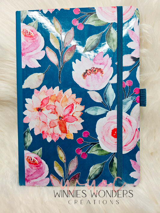 8.5 x 5.5 Notebook/Journal w/ Pen Holder